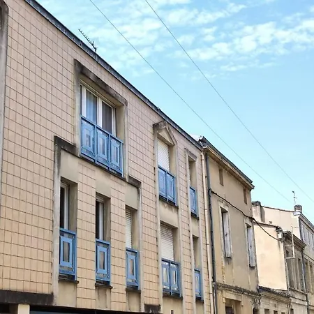 24 M2 With Rooftop View Apartment *